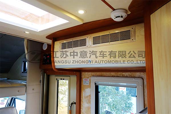 中意SZY5045XLJN5双拓展依维柯C型房车
